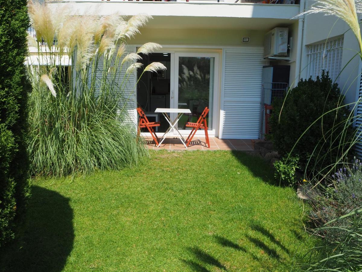Apartament Amb Piscina I Aparcament - Baixos Amb Jardinet Calella De Palafrugell Buitenkant foto